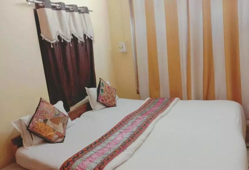 Hotelli Neem Haveli