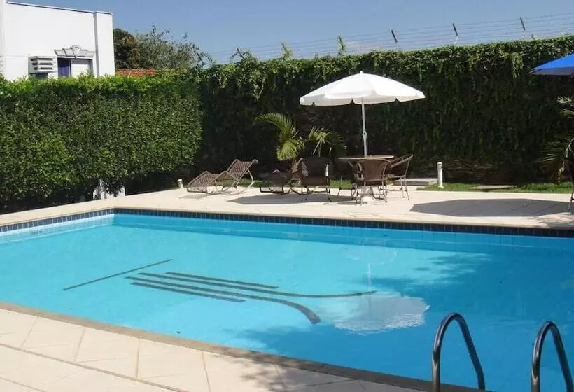 فندق Aero Park E Estacionamento