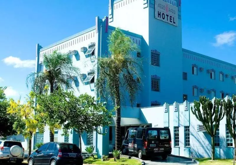 فندق Aero Park E Estacionamento