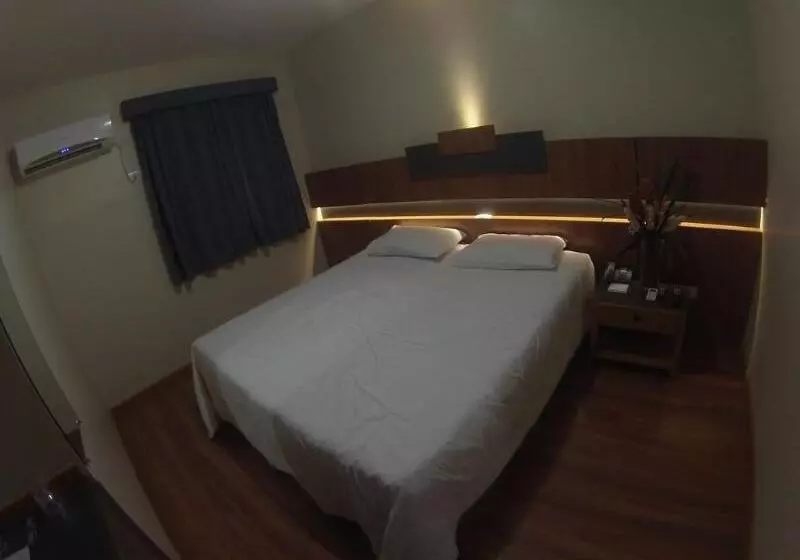 فندق Aero Park E Estacionamento