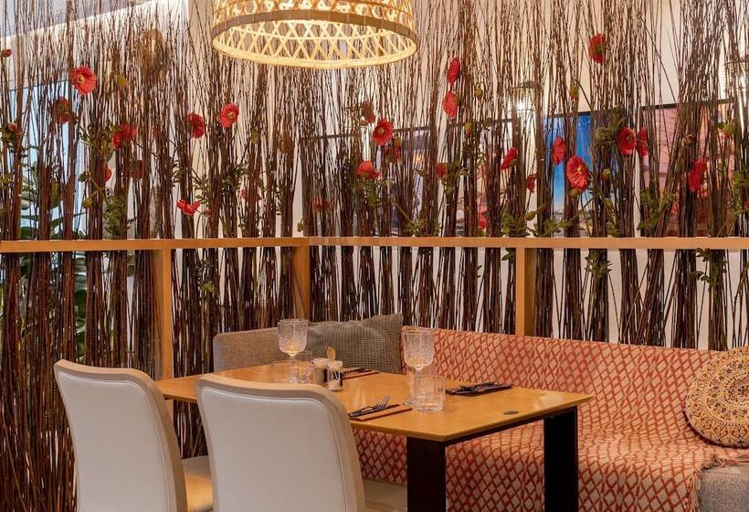 호텔 Aiden By Best Western Paris Roissy Cdg