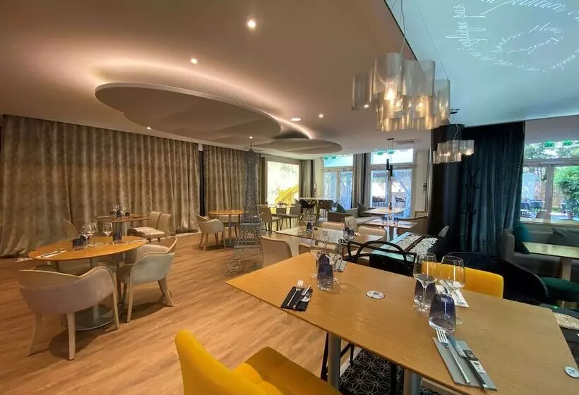 Отель Aiden By Best Western Paris Roissy Cdg