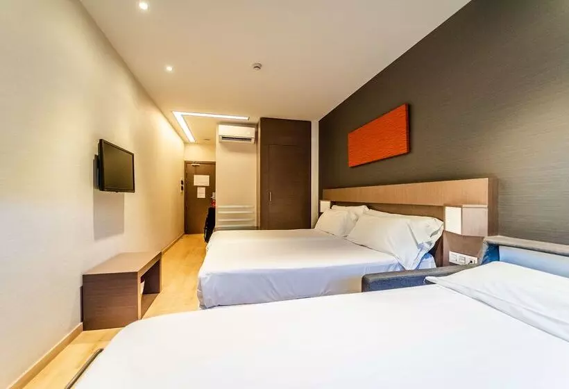 Hôtel Granada By Pierre & Vacances