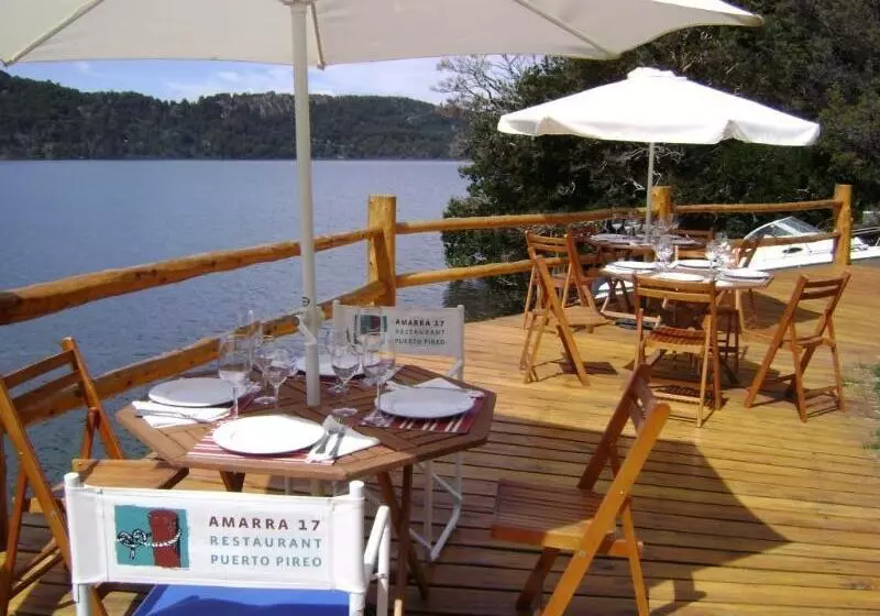 هتل Cabanas Puerto Pireo