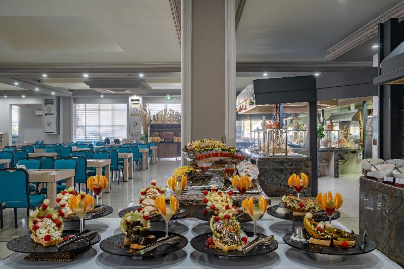 בית מלון כפרי Miarosa Kemer Beach