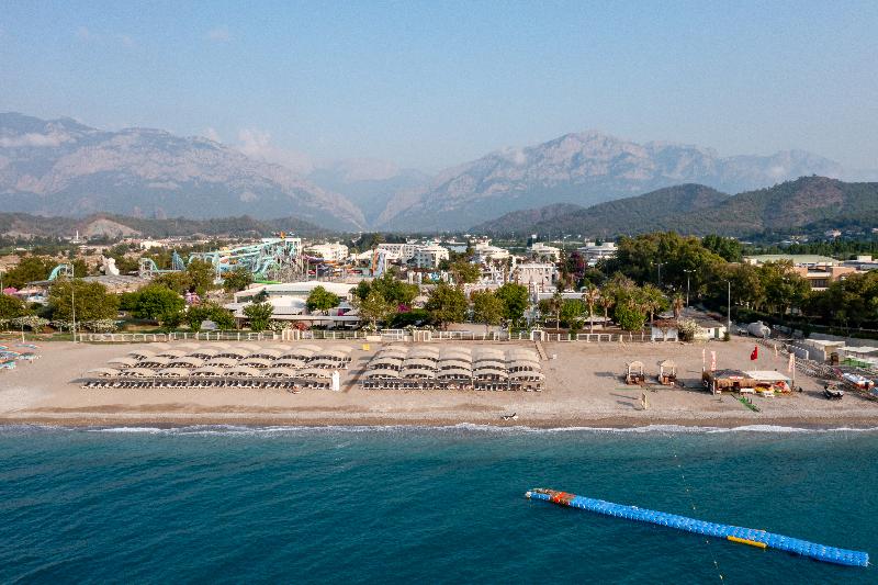 בית מלון כפרי Miarosa Kemer Beach