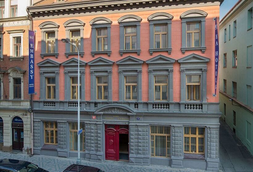 هتل Ea Embassy Prague