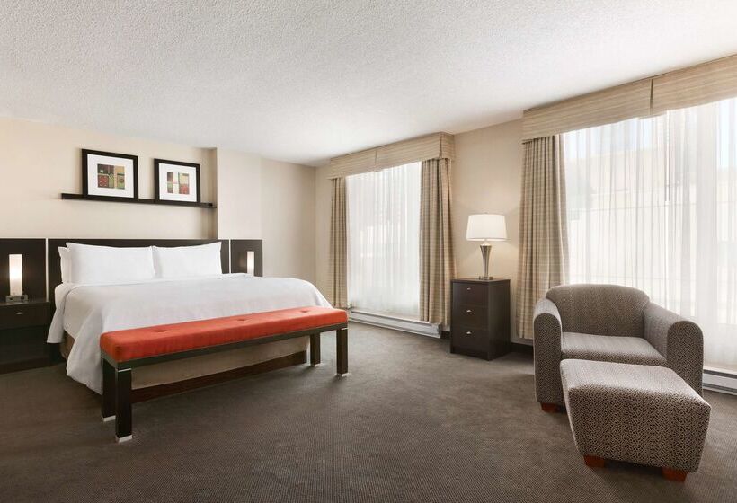 فندق Embassy Suites Montréal By Hilton