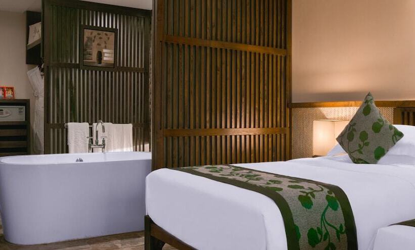 בית מלון כפרי Pattra Resort