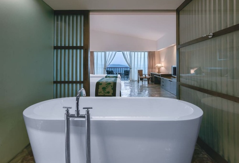 בית מלון כפרי Pattra Resort