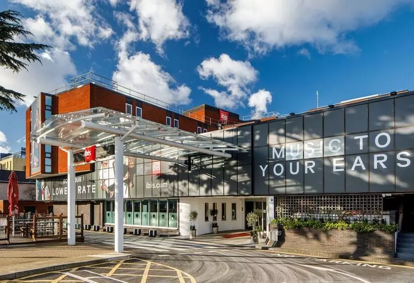 ホテル Ibis London Heathrow Airport