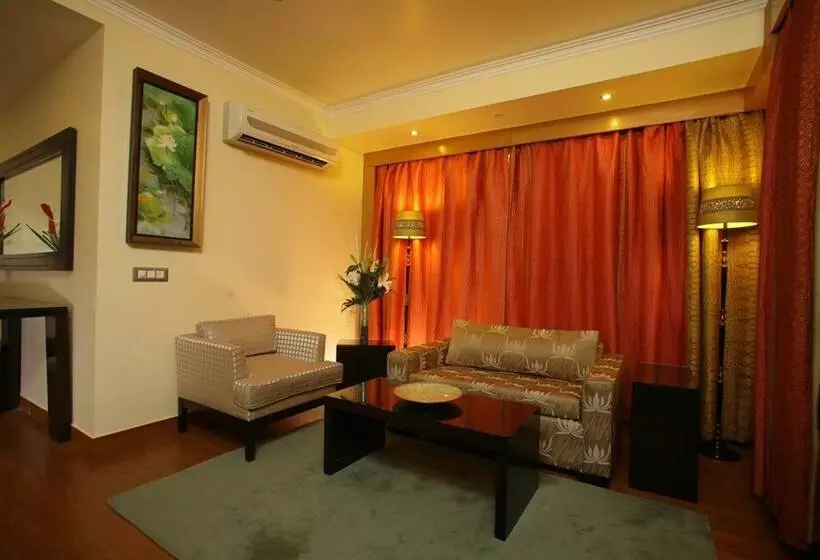 酒店 Jüsta Panchsheel Park