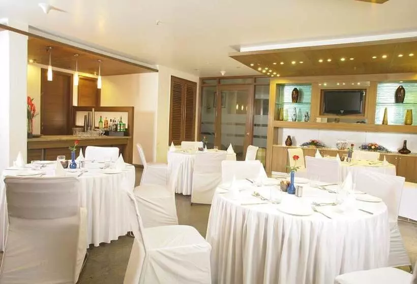 酒店 Jüsta Panchsheel Park