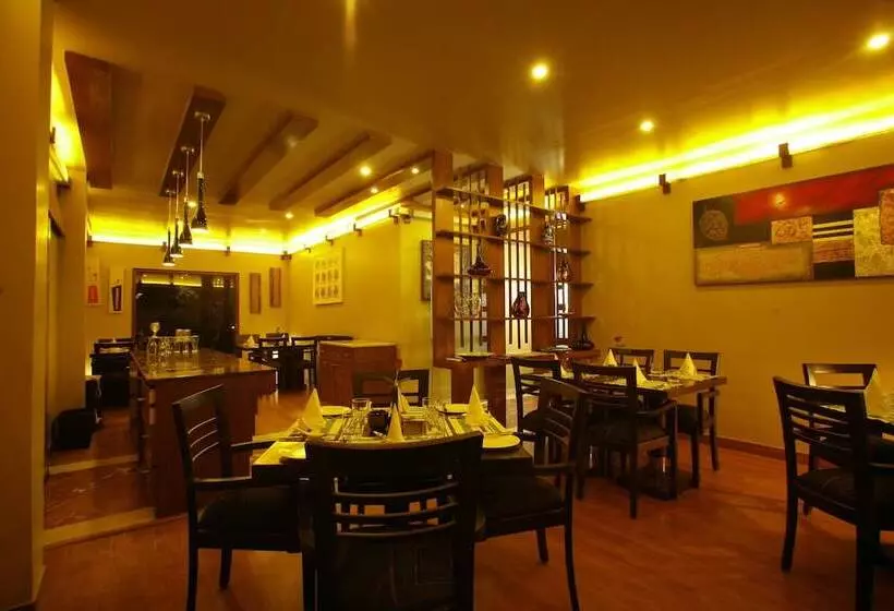 酒店 Jüsta Panchsheel Park