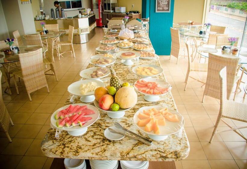 בית מלון כפרי Ashisha