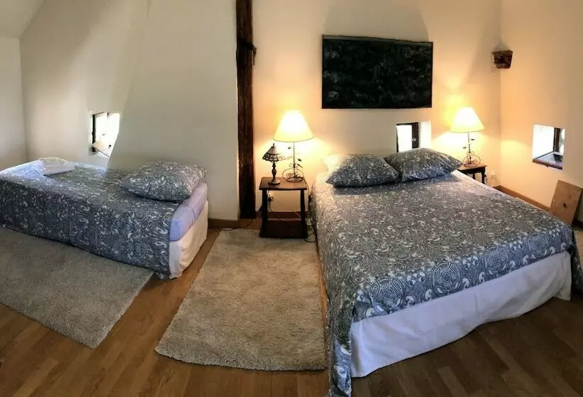 Отель La Lézardière