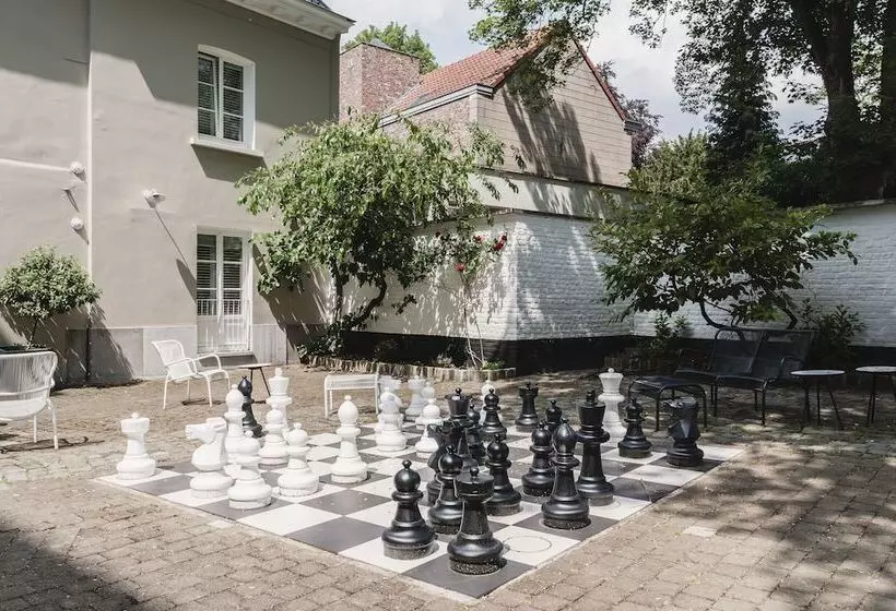 هتل Made In Louise