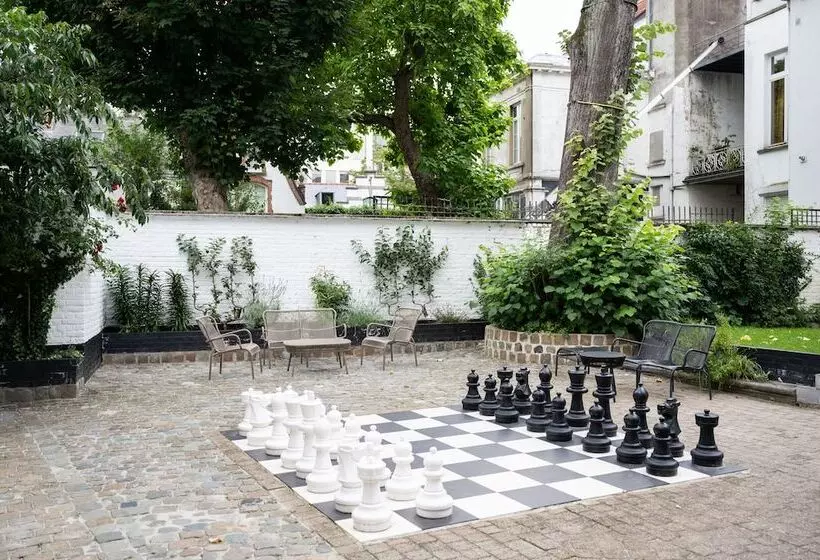 هتل Made In Louise