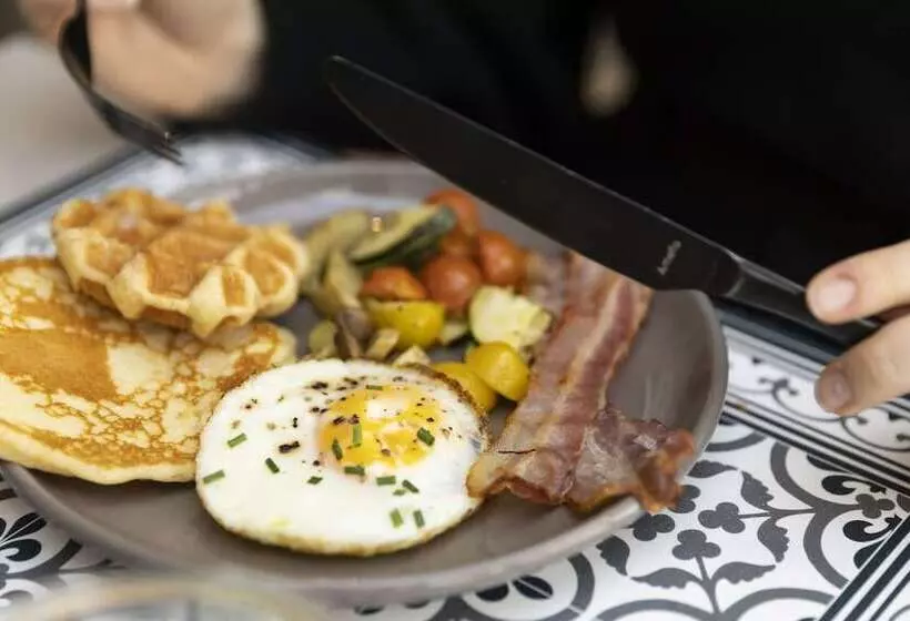 هتل Made In Louise