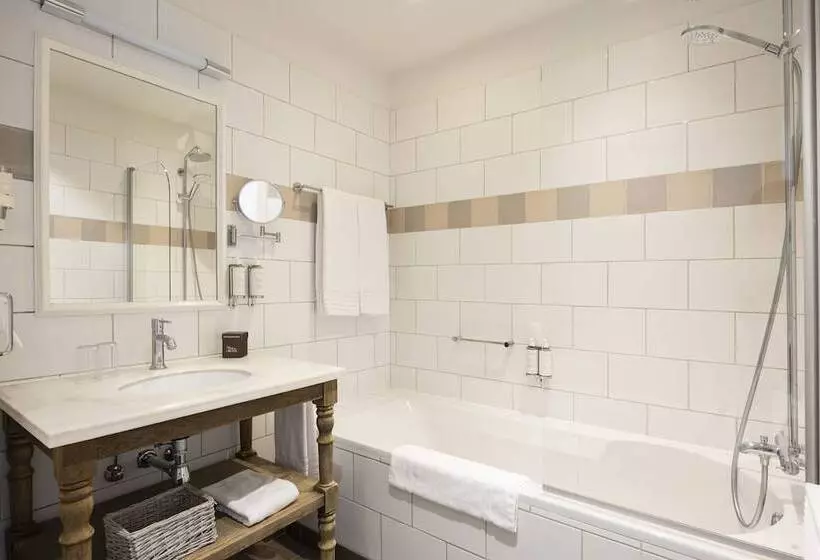 هتل Made In Louise