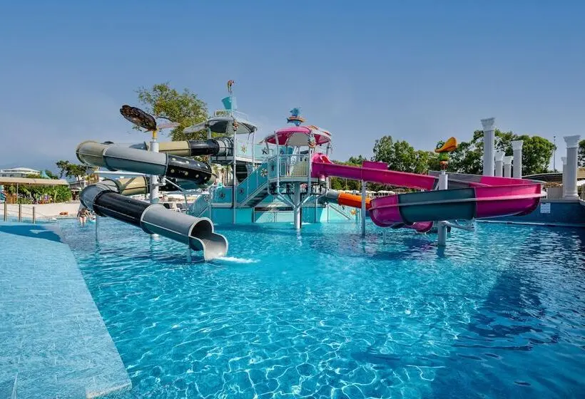 ホテル Miarosa Kemer Beach