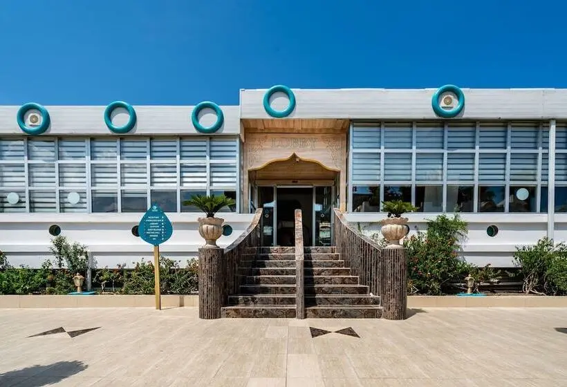 ホテル Miarosa Kemer Beach