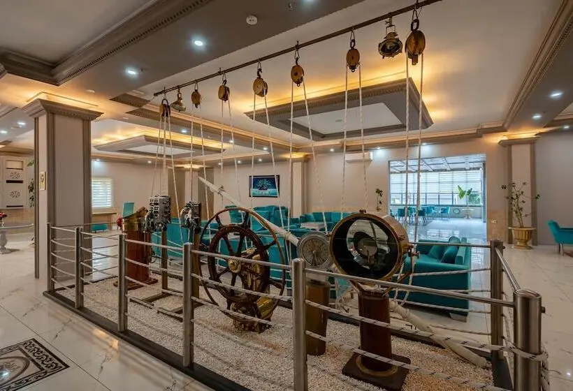 ホテル Miarosa Kemer Beach