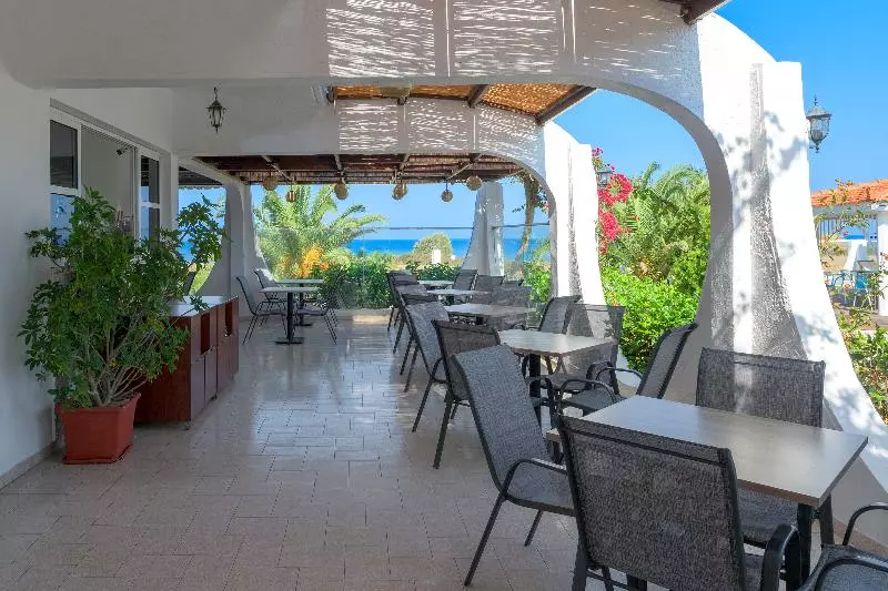 Отель Nirvana Beach