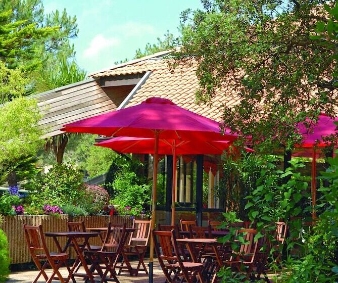 בית מלון כפרי Résidence Vacances Bleues Domaine De L Agreou