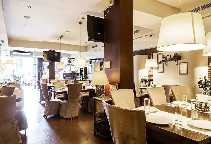 فندق Sofia Palace