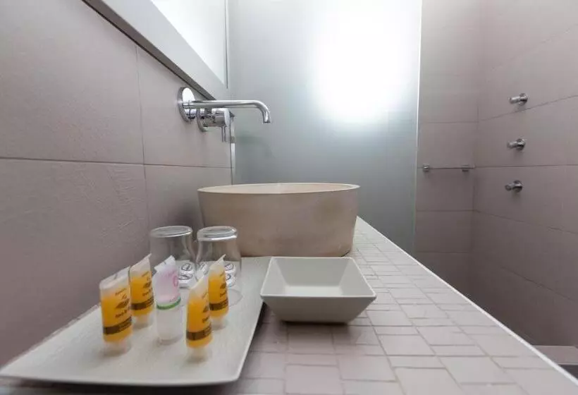 Отель Hiraeth Santorini