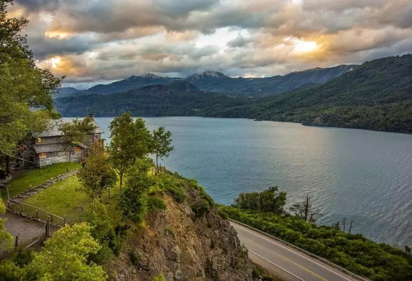 Paihuen Resort De Montaña