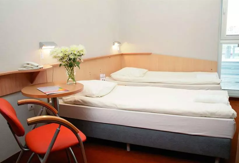 Отель System  Kraków