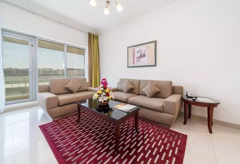 Star Metro Deira Hotel Apartments