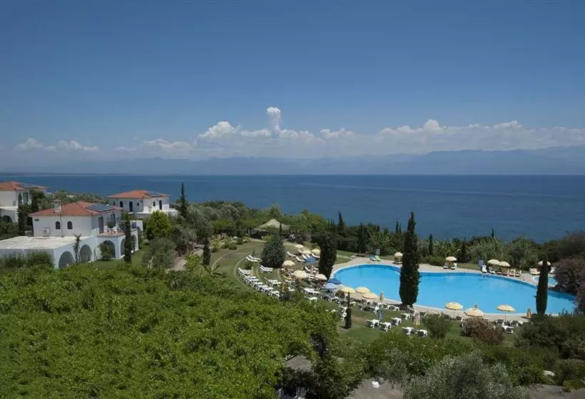 Отель Sunrise Village Beach