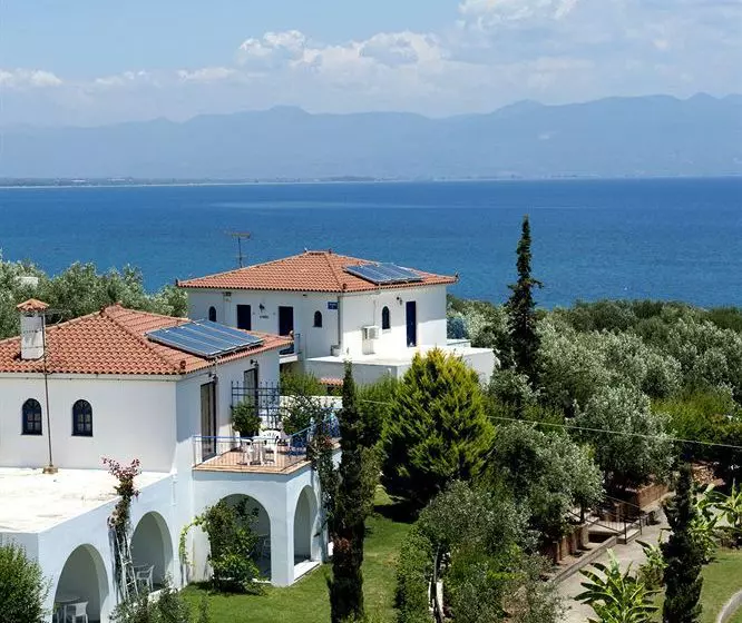 Отель Sunrise Village Beach