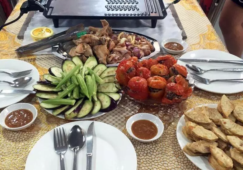 هتل Ba Dat Homestay Q6
