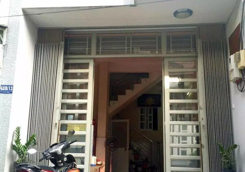 هتل Ba Dat Homestay Q6