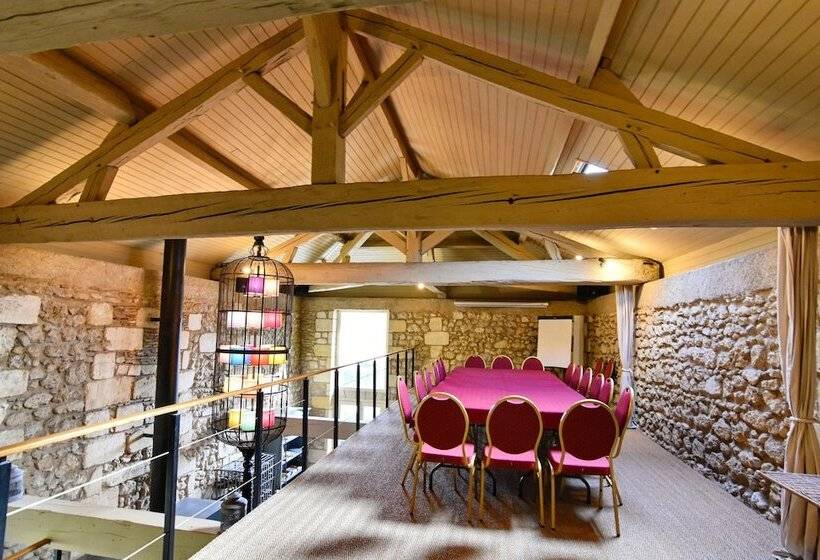 Hotel Chambres D Hôtes Domaine De Ginouilhac