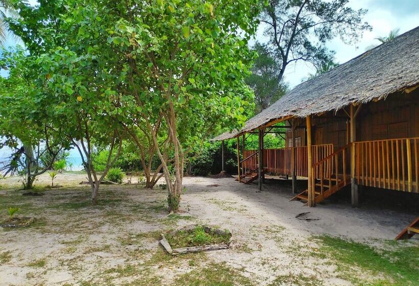 فندق Earth Park Resorts