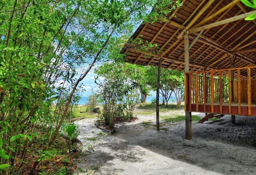 فندق Earth Park Resorts