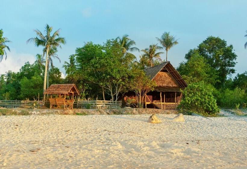 فندق Earth Park Resorts