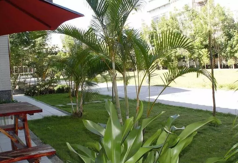 هتل Feng Lin Home Stay