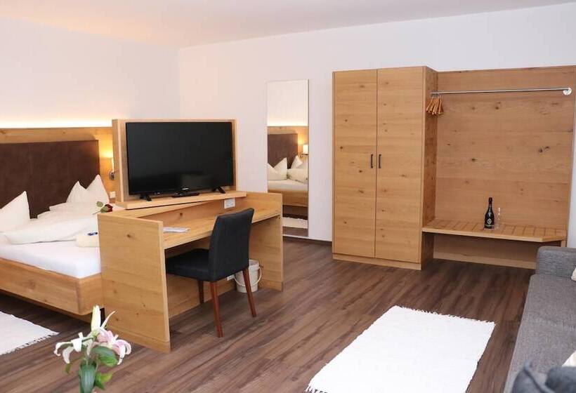 Отель Gasthaus Kerber