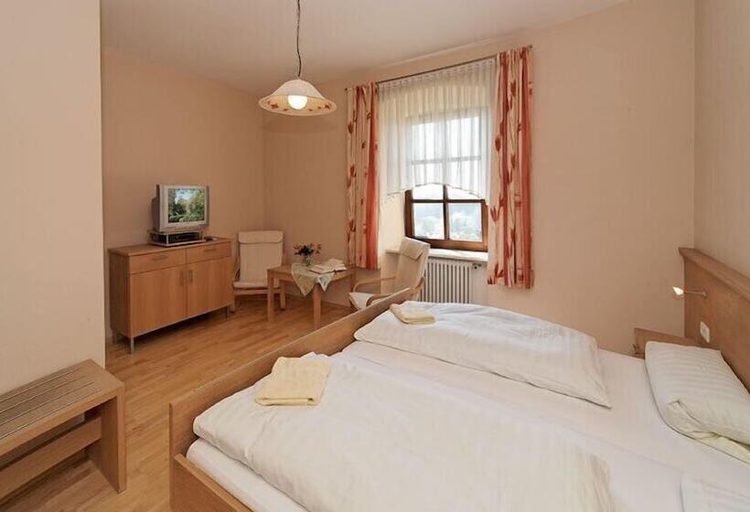 Отель Gasthaus Kerber