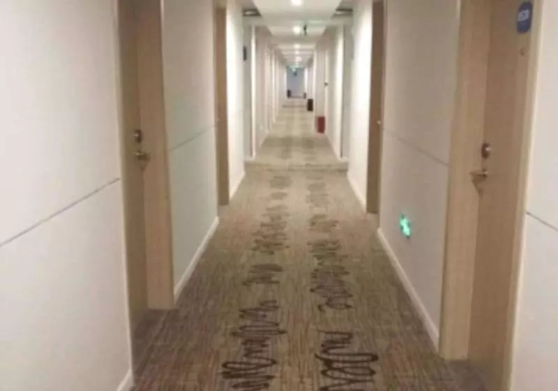 Hotelli Hanting Guangyuan Nanhe Bus Station