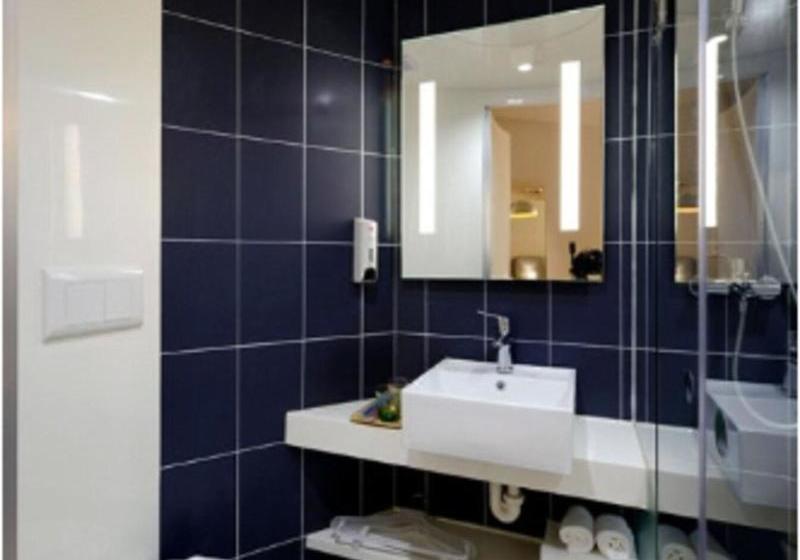 호텔 Hanting Guangyuan Nanhe Bus Station