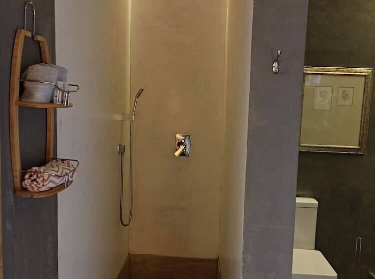 فندق Les Terrasses Suites