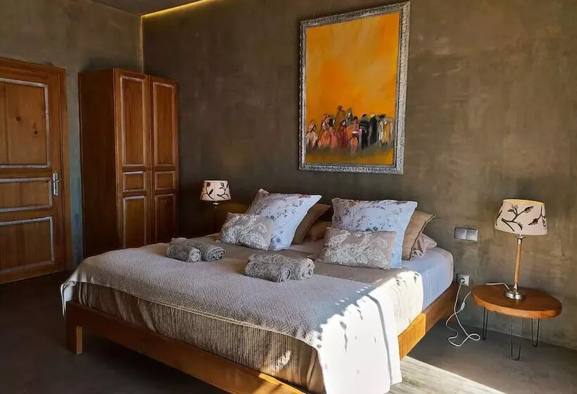 Hotelli Les Terrasses Suites