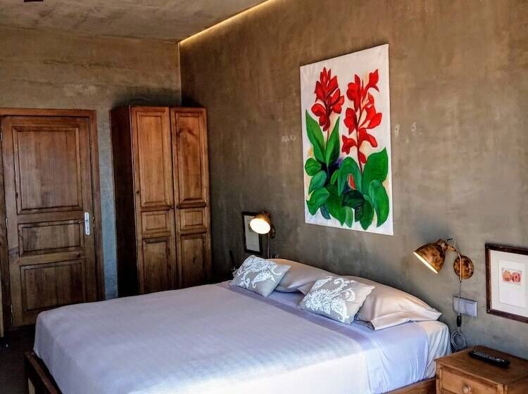 فندق Les Terrasses Suites